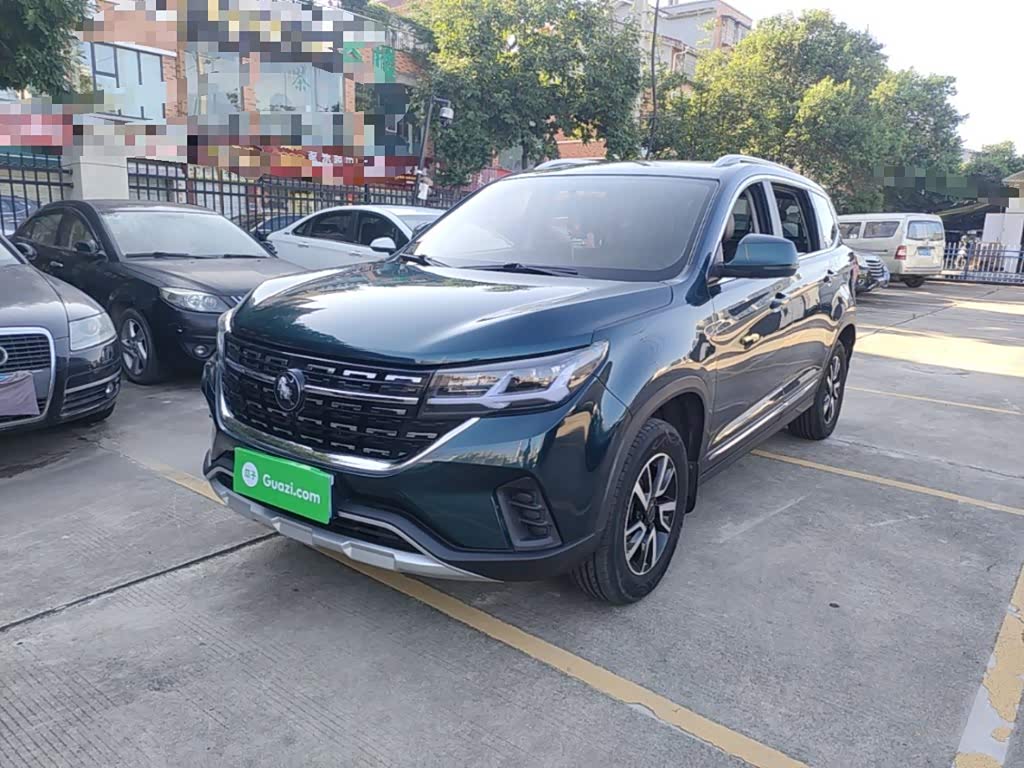 Dongfeng T5