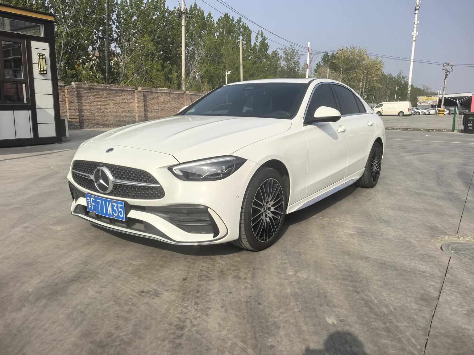 Mercedes-Benz C-Class