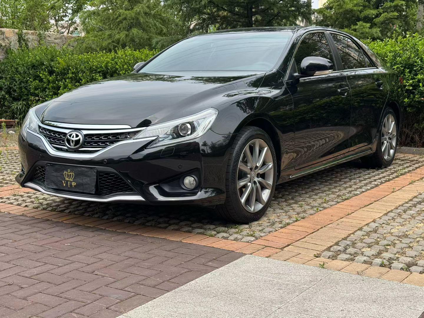 Toyota Reiz