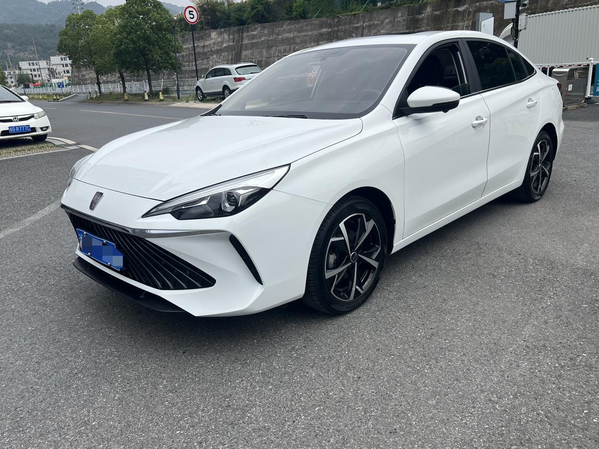 Roewe i5