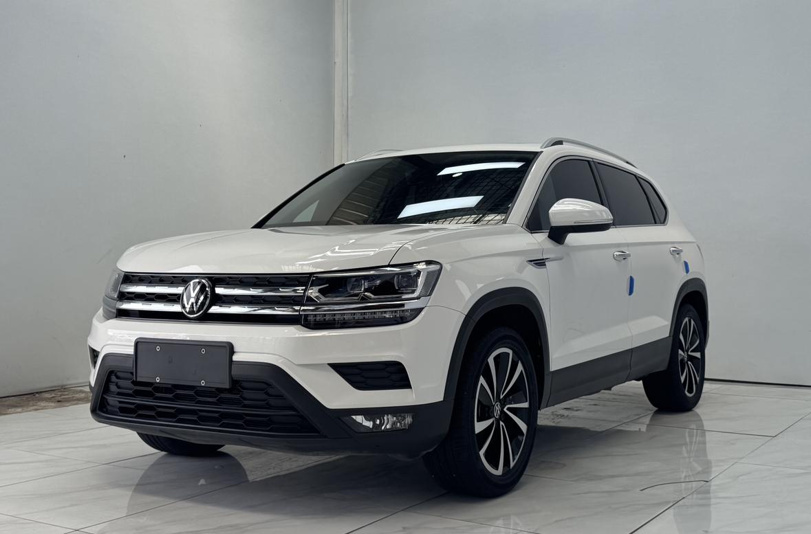 Volkswagen Tharu
