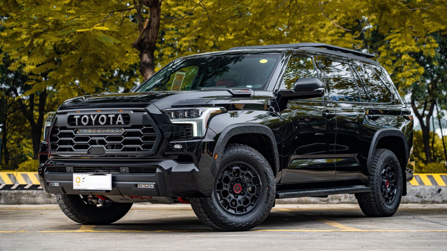 Toyota Sequoia