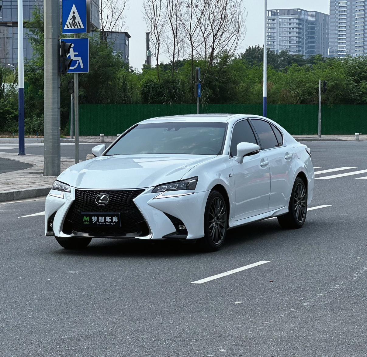 Lexus GS