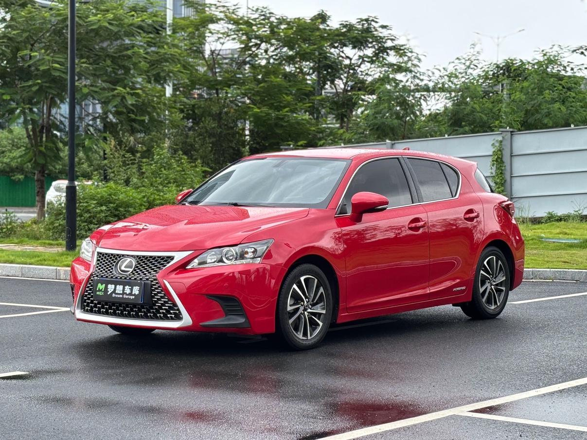 Lexus CT