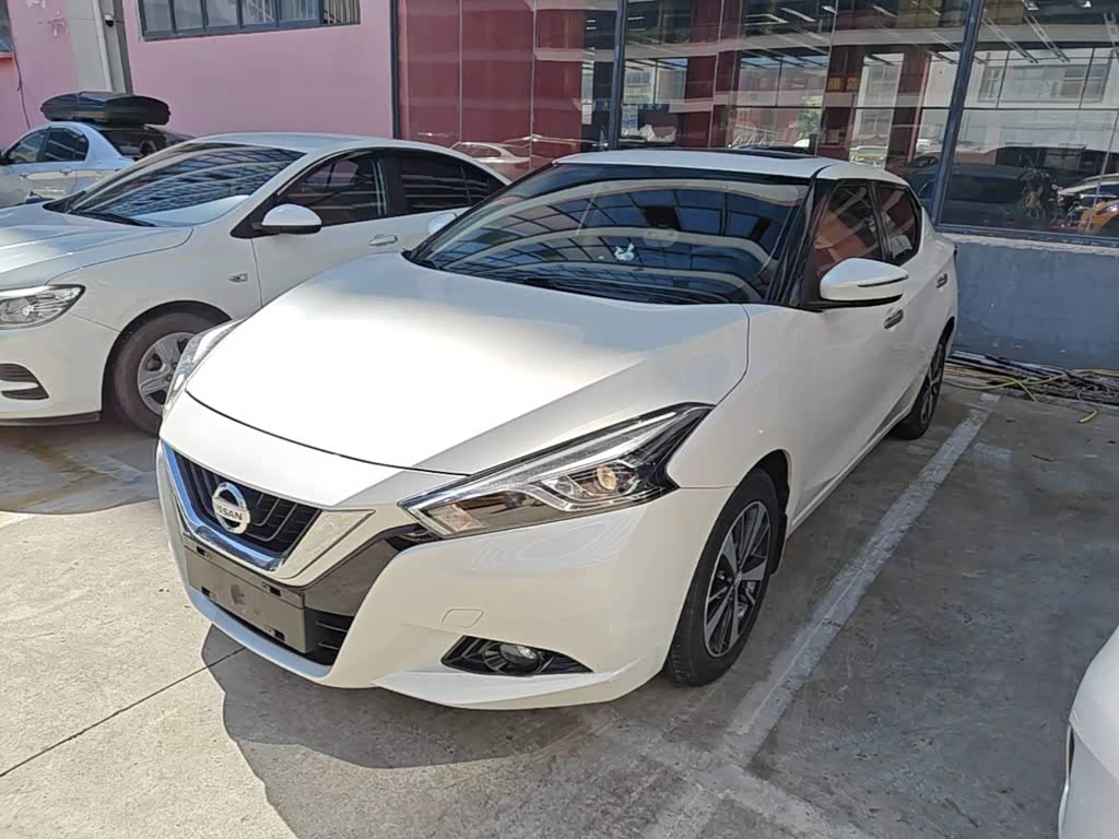 Nissan Bluebird