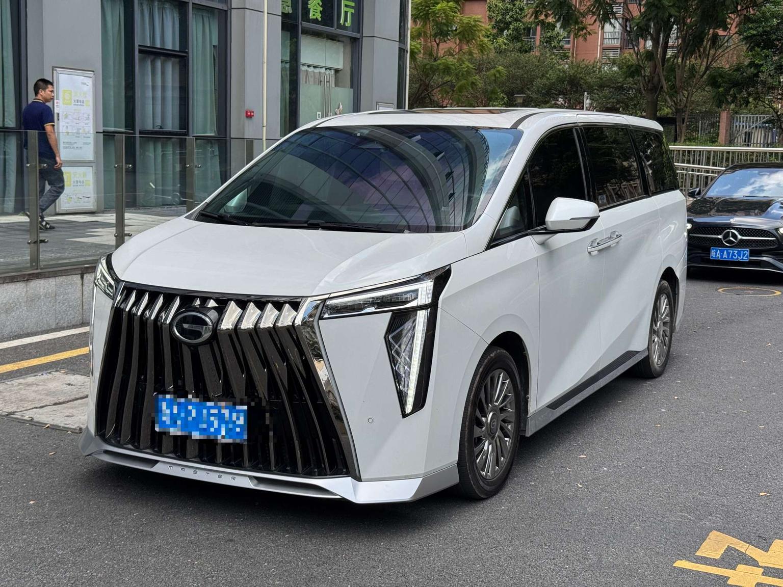 GAC M8