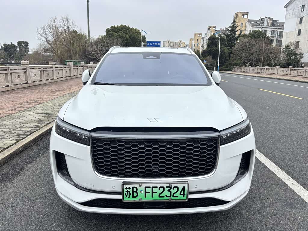 Li Auto ONE