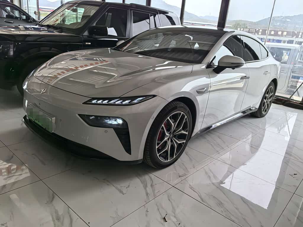 Dongfeng eπ007