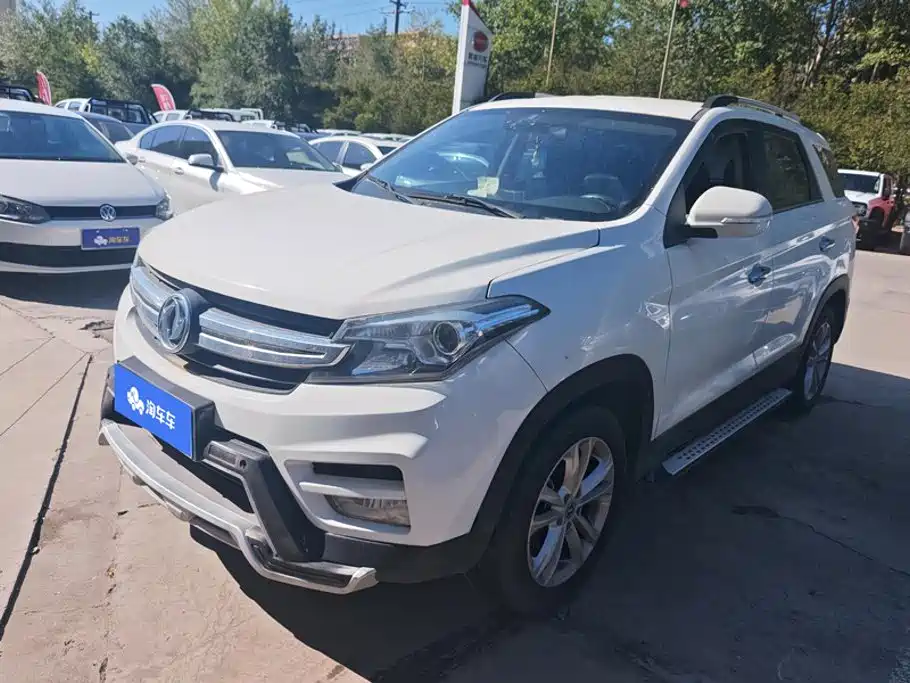 Dongfeng S560