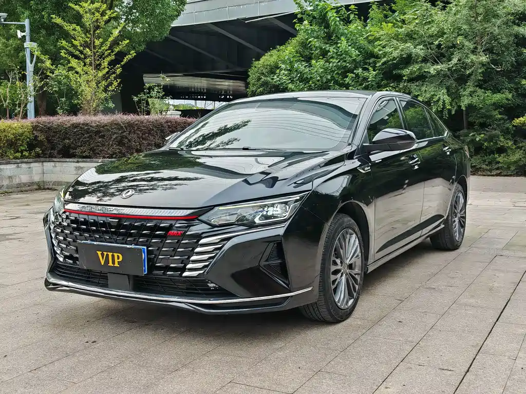 Dongfeng Aeolus Yixuan Max