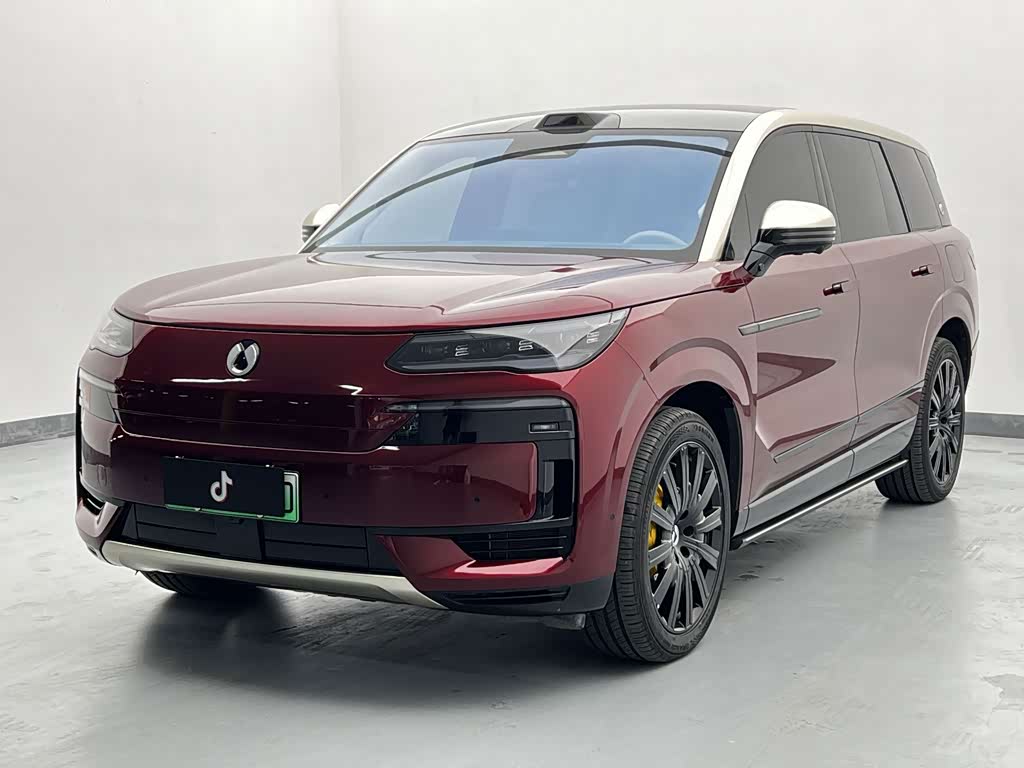 Denza N9