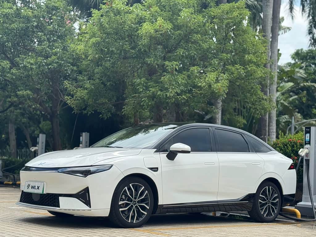 Xpeng P5