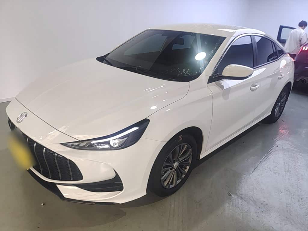 MG 5
