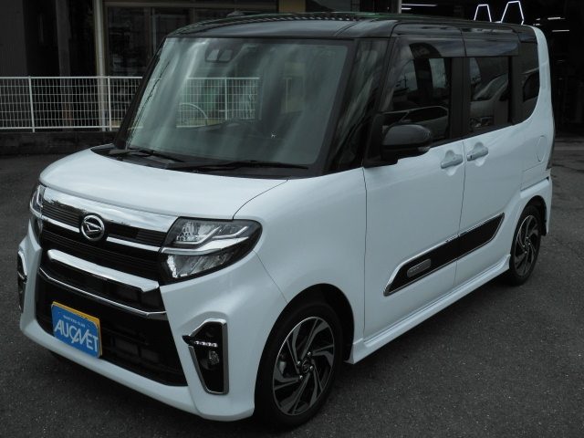 Daihatsu Tanto Custom