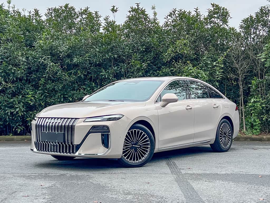 Roewe M7 DMH