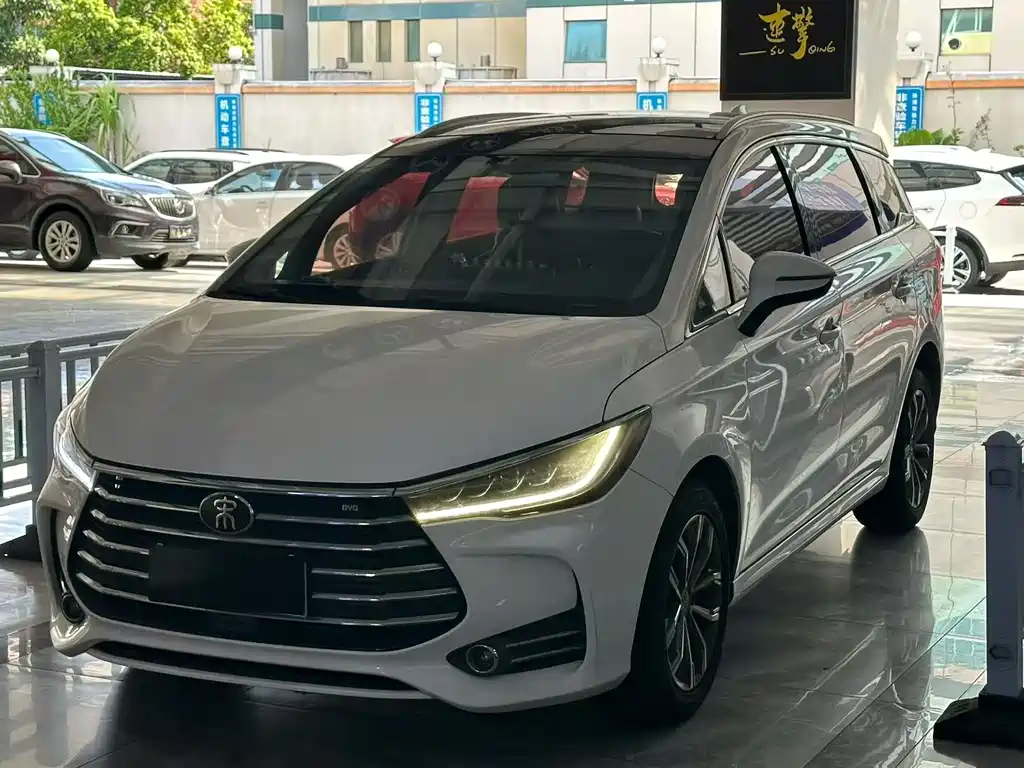 BYD Song MAX