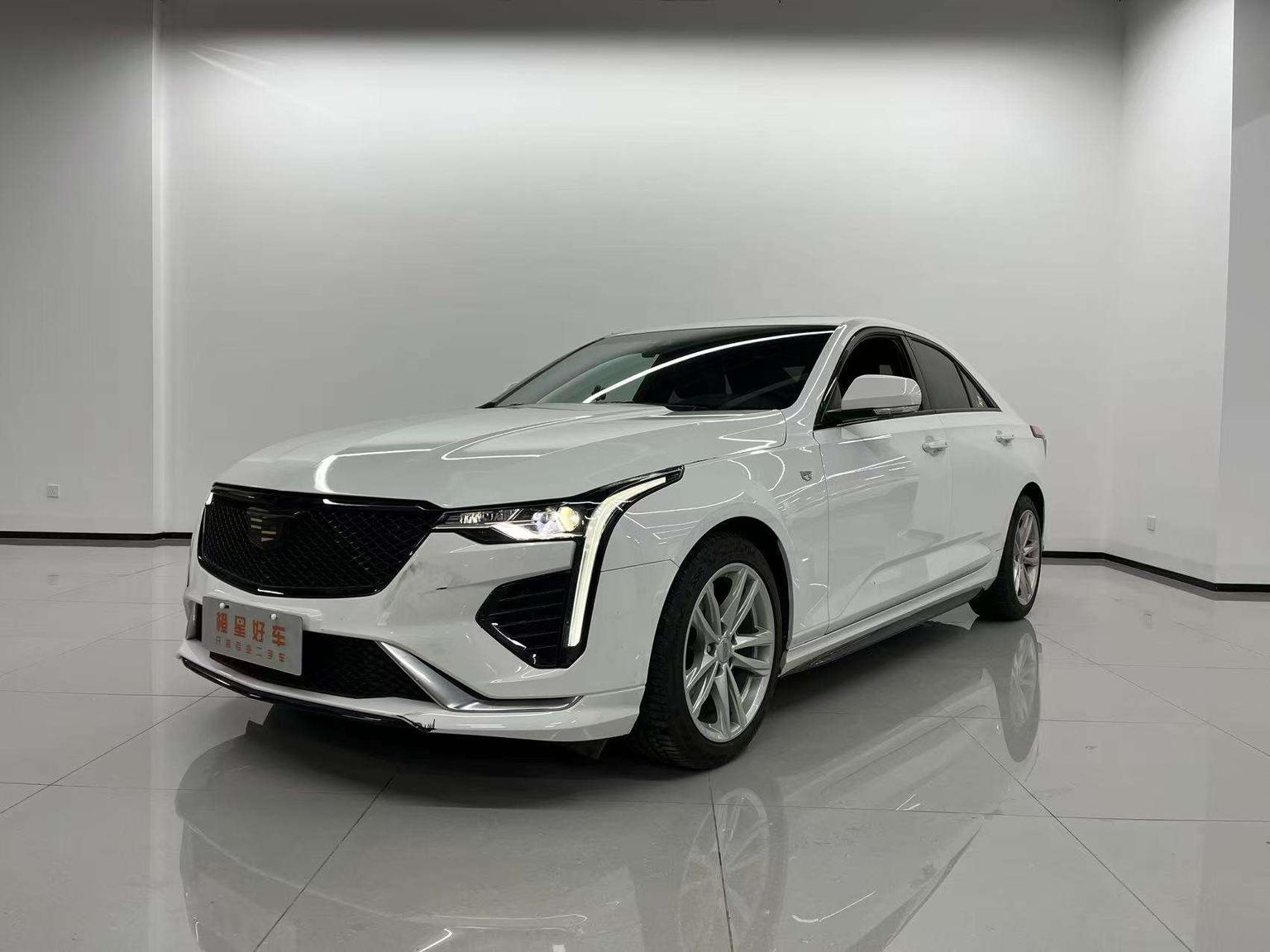 Cadillac CT4