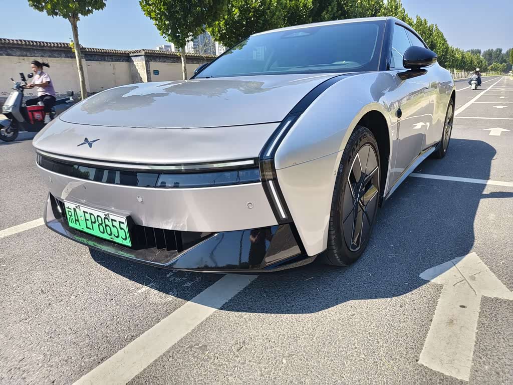 Xpeng P7