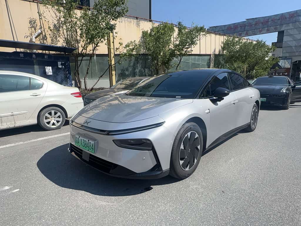Xpeng P7
