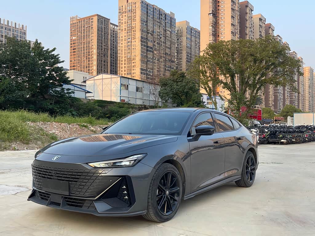 Changan UNI-V