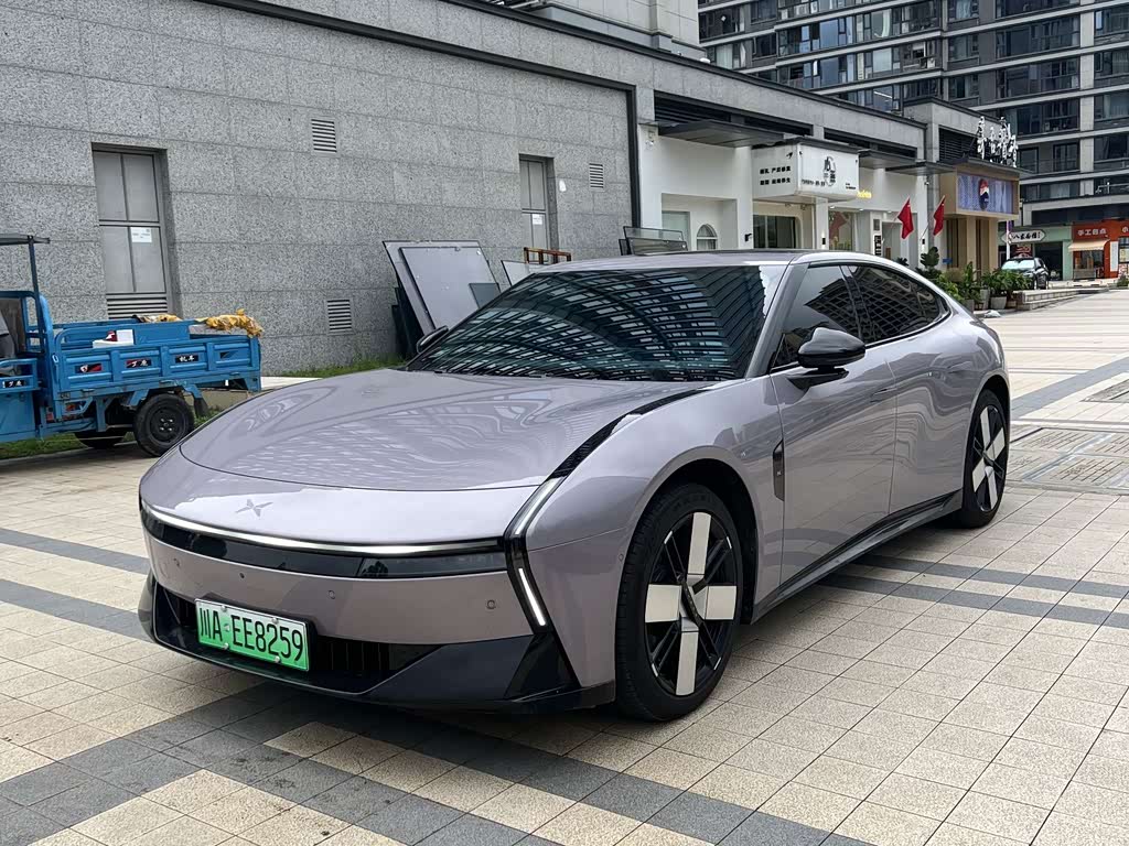 Xpeng P7