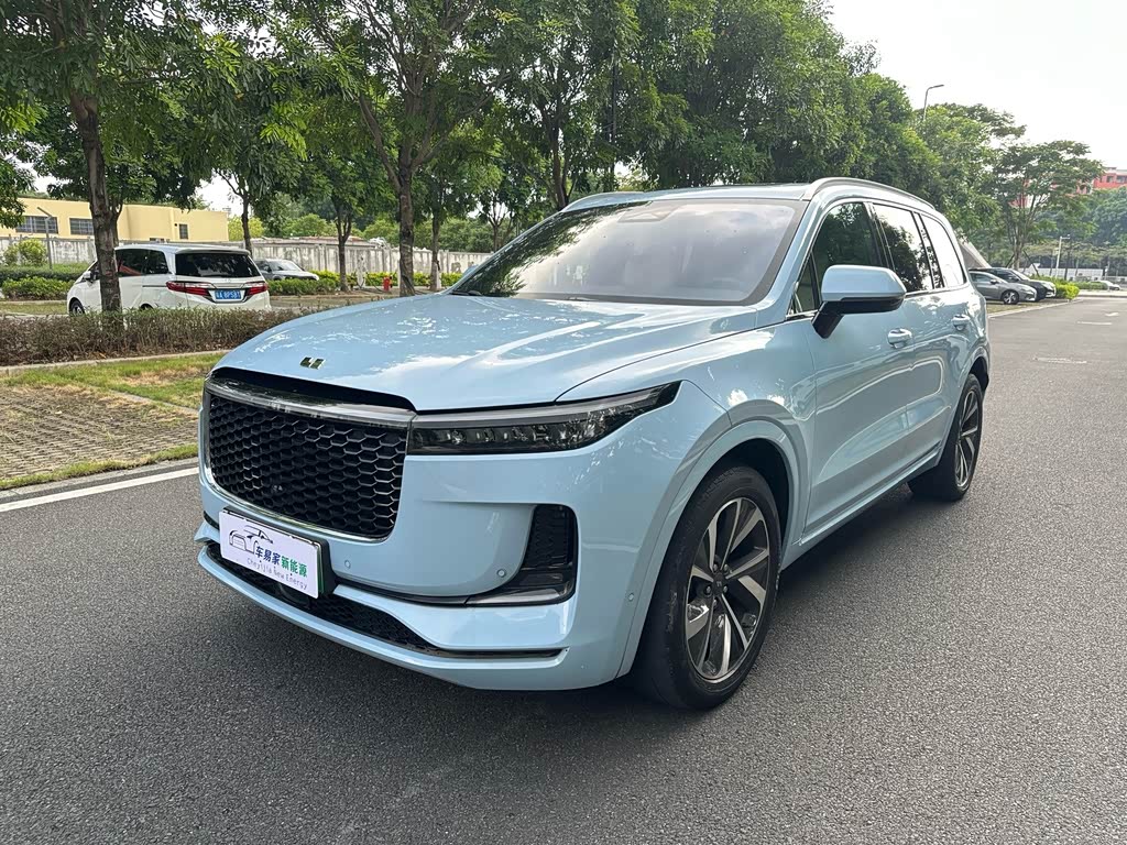 Li Auto ONE