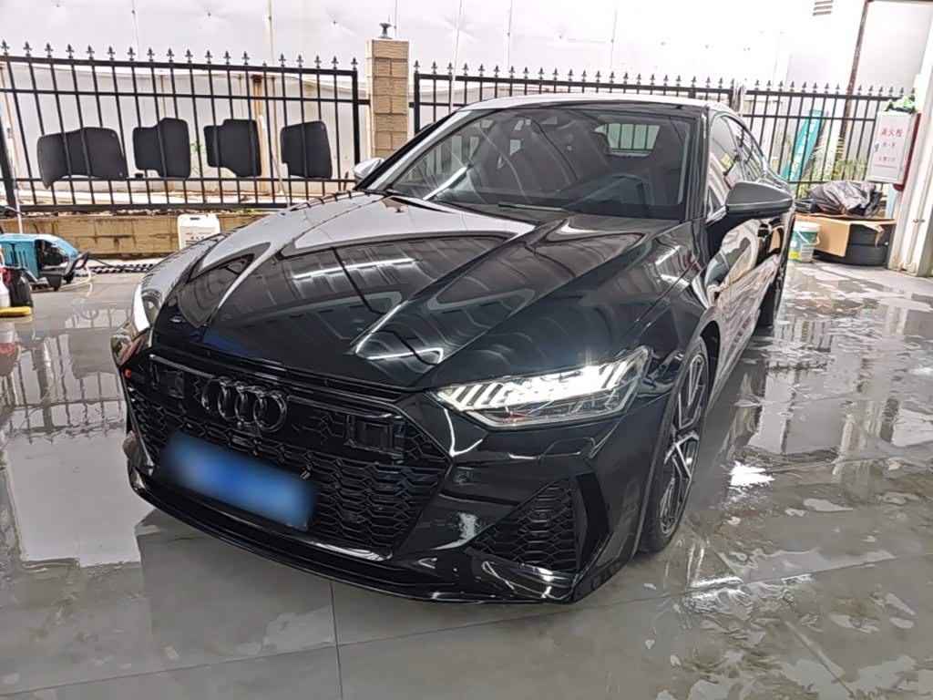 Audi S7