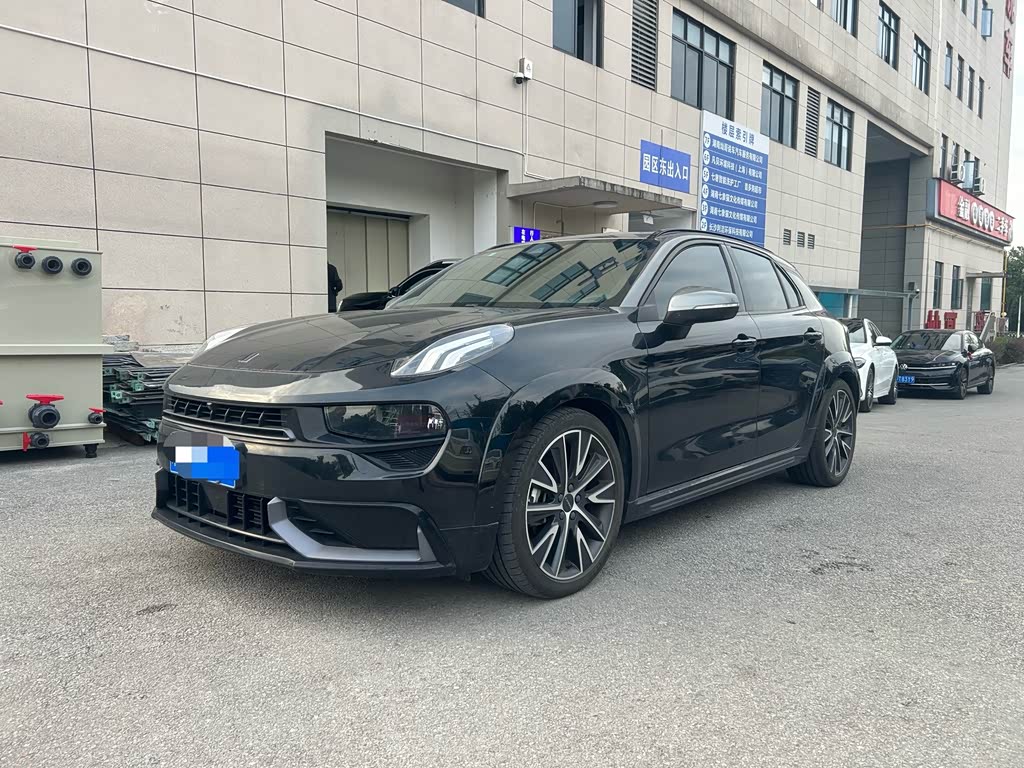 Lynk & Co 02 Hatchback