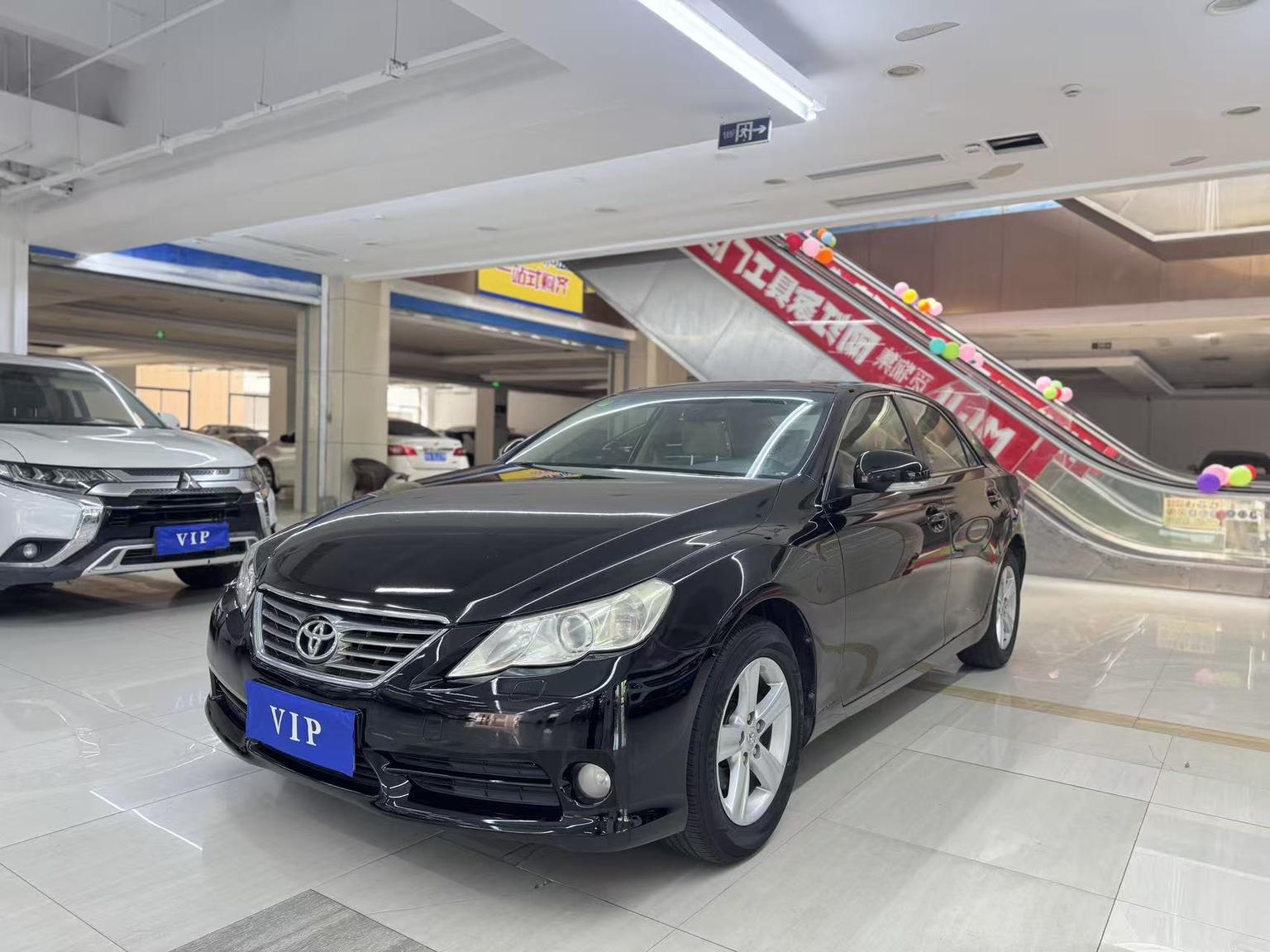 Toyota Reiz