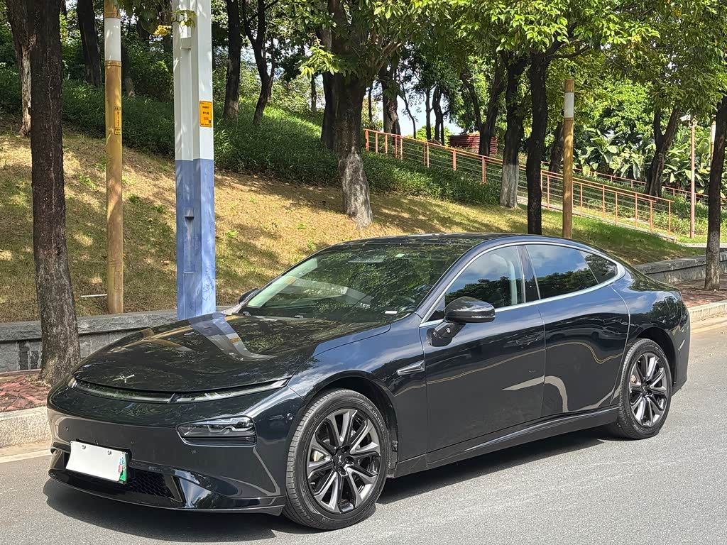 Xpeng P7