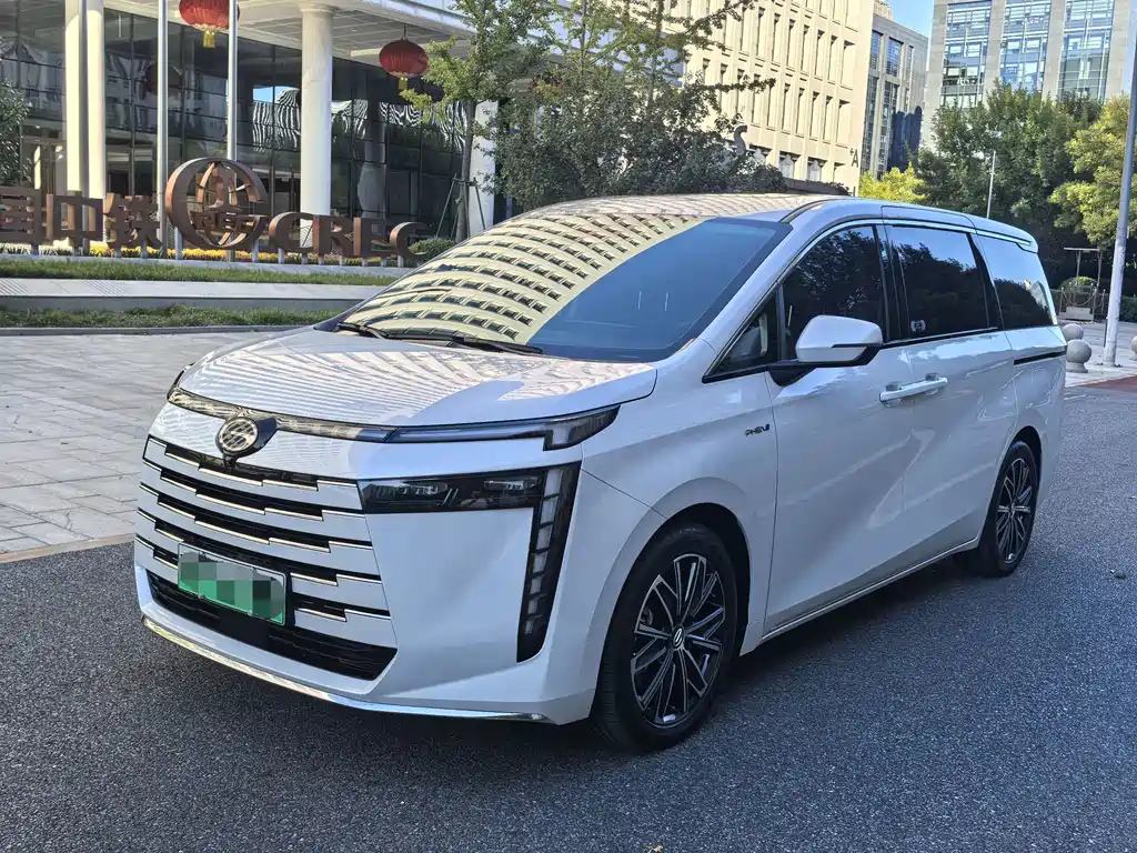 GAC E8