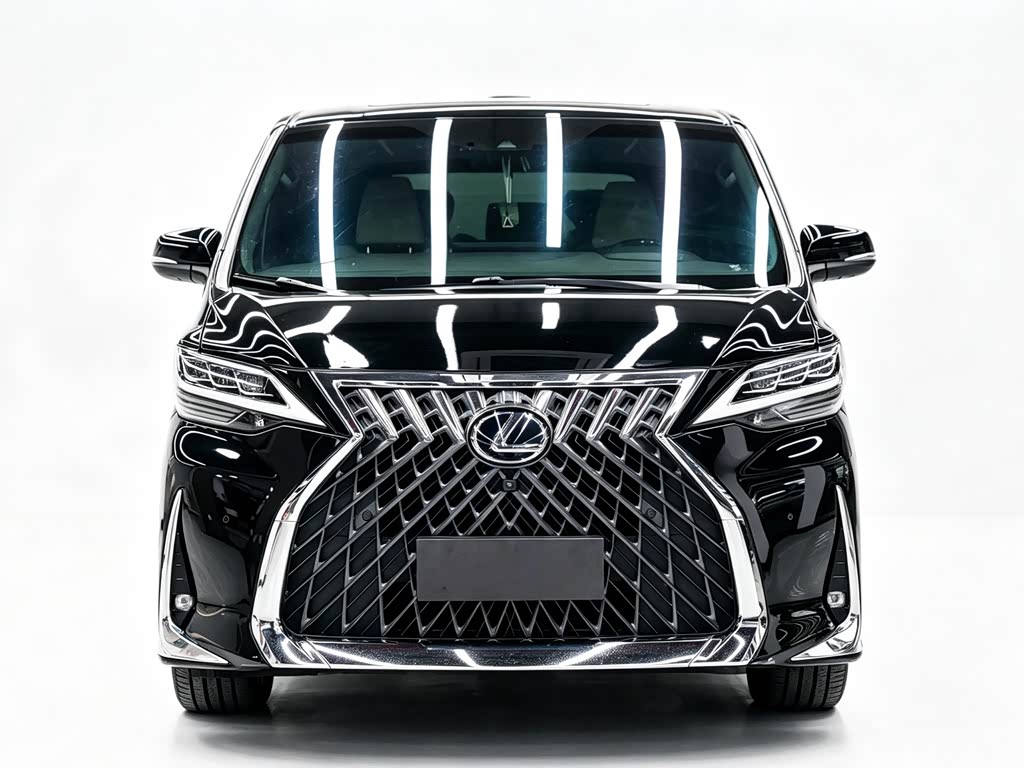 Lexus LM