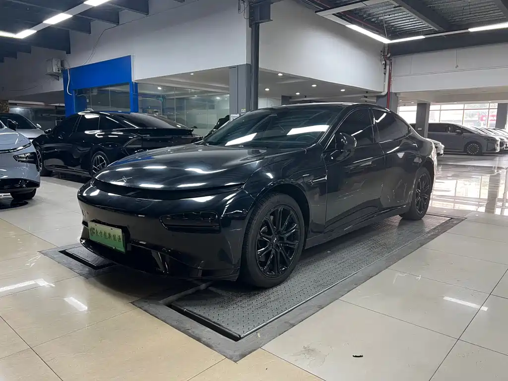 Xpeng P7