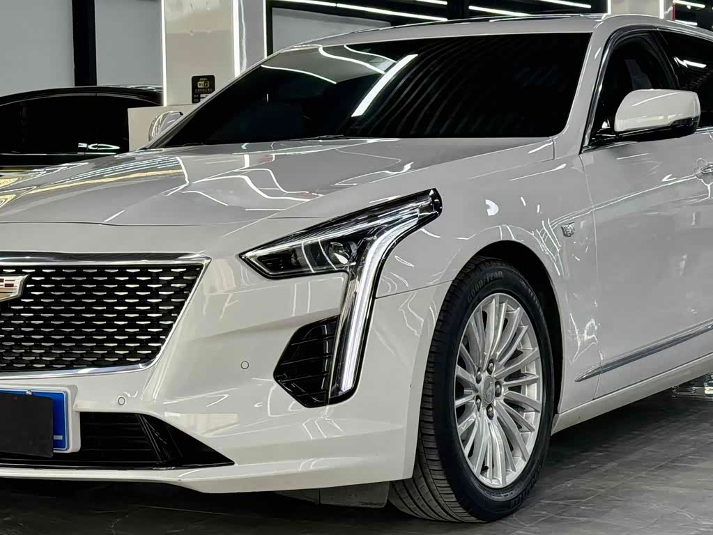 Cadillac CT6