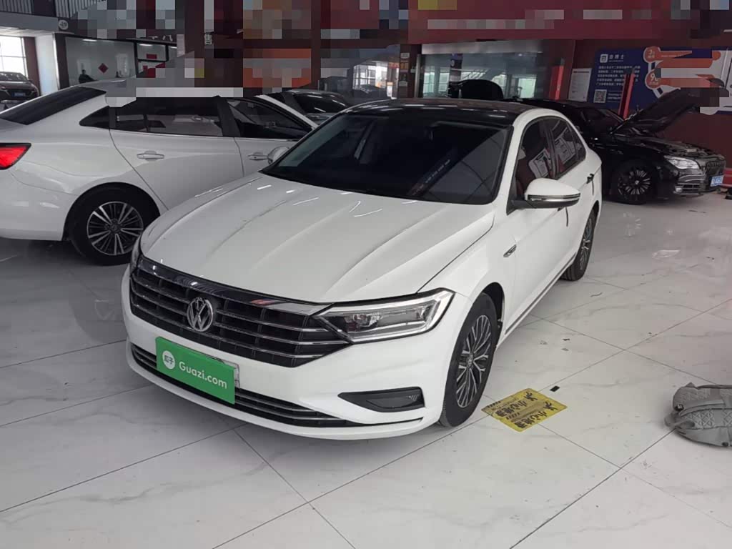 Volkswagen Sagitar