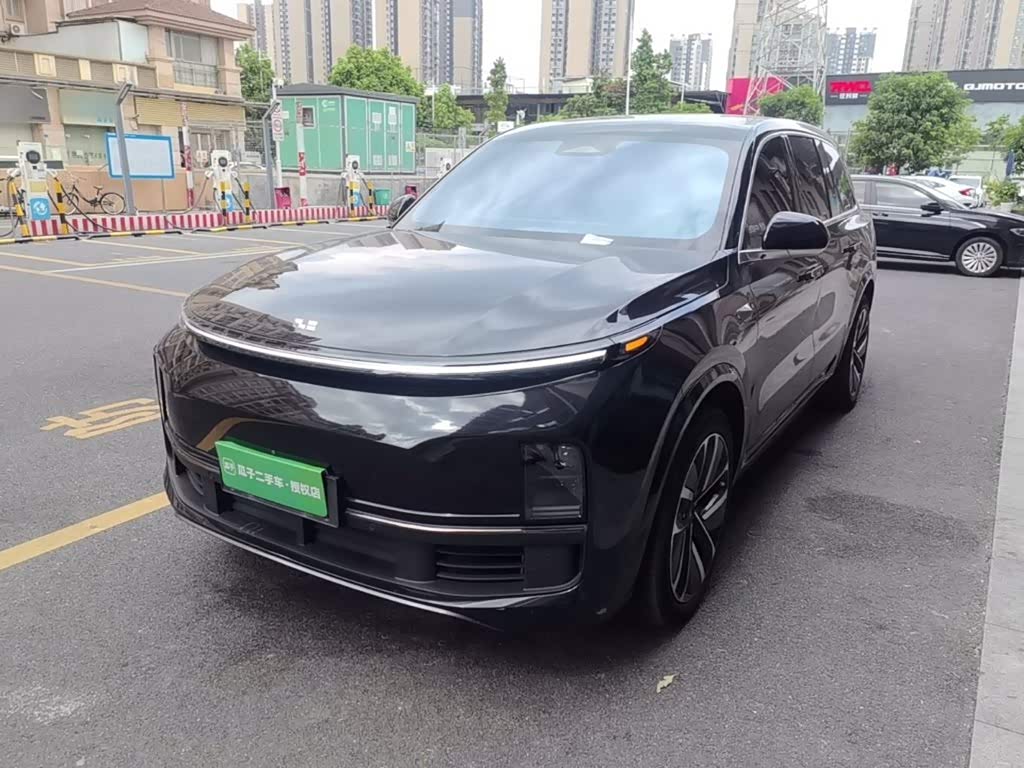Li Auto L9