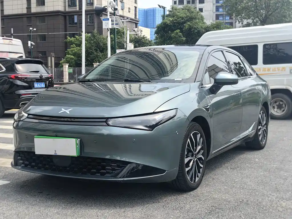 Xpeng P5