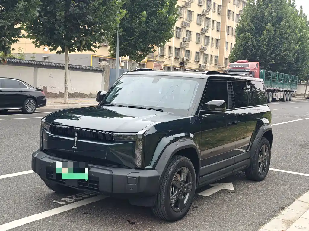 iCar 03