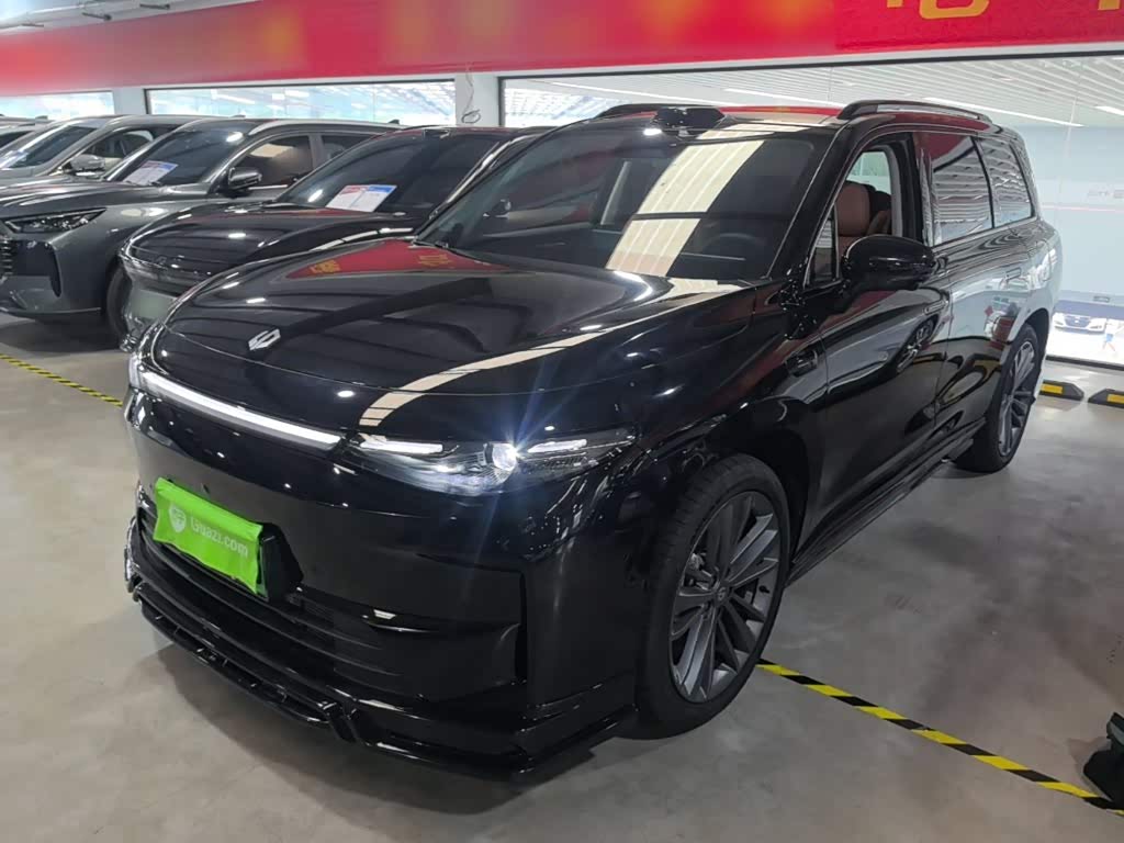 Leapmotor C16