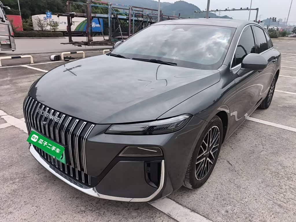 Roewe M7 DMH