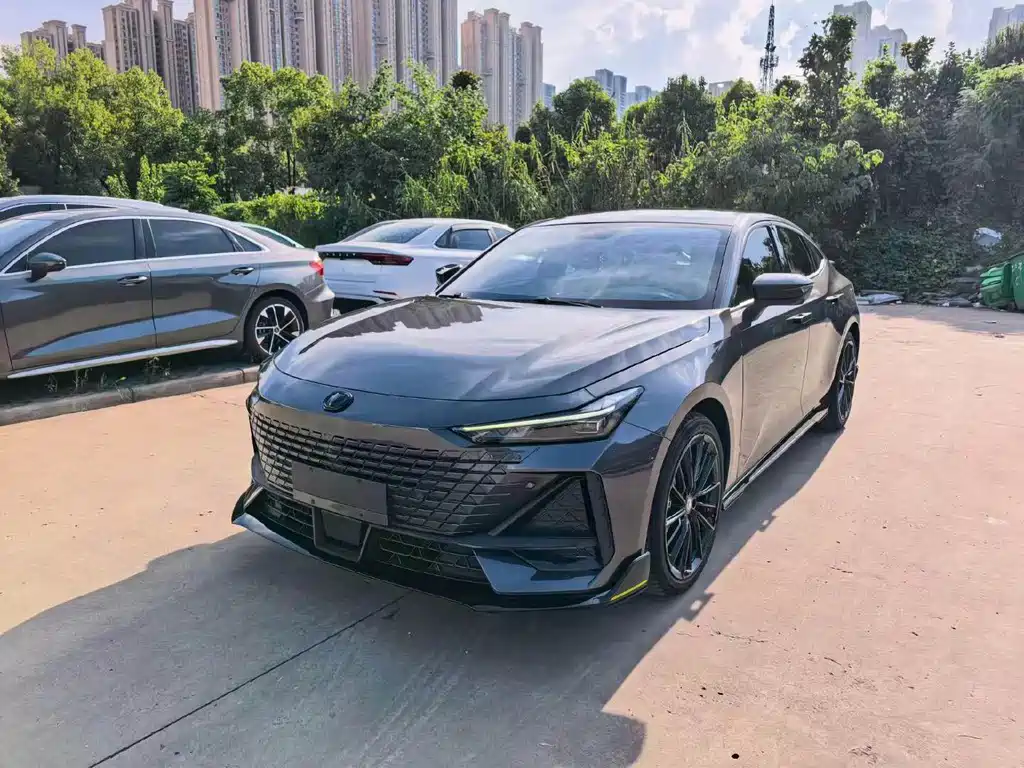 Changan UNI-V