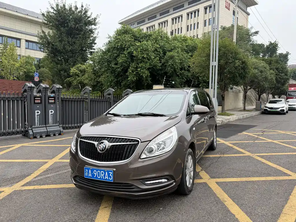 Buick GL8