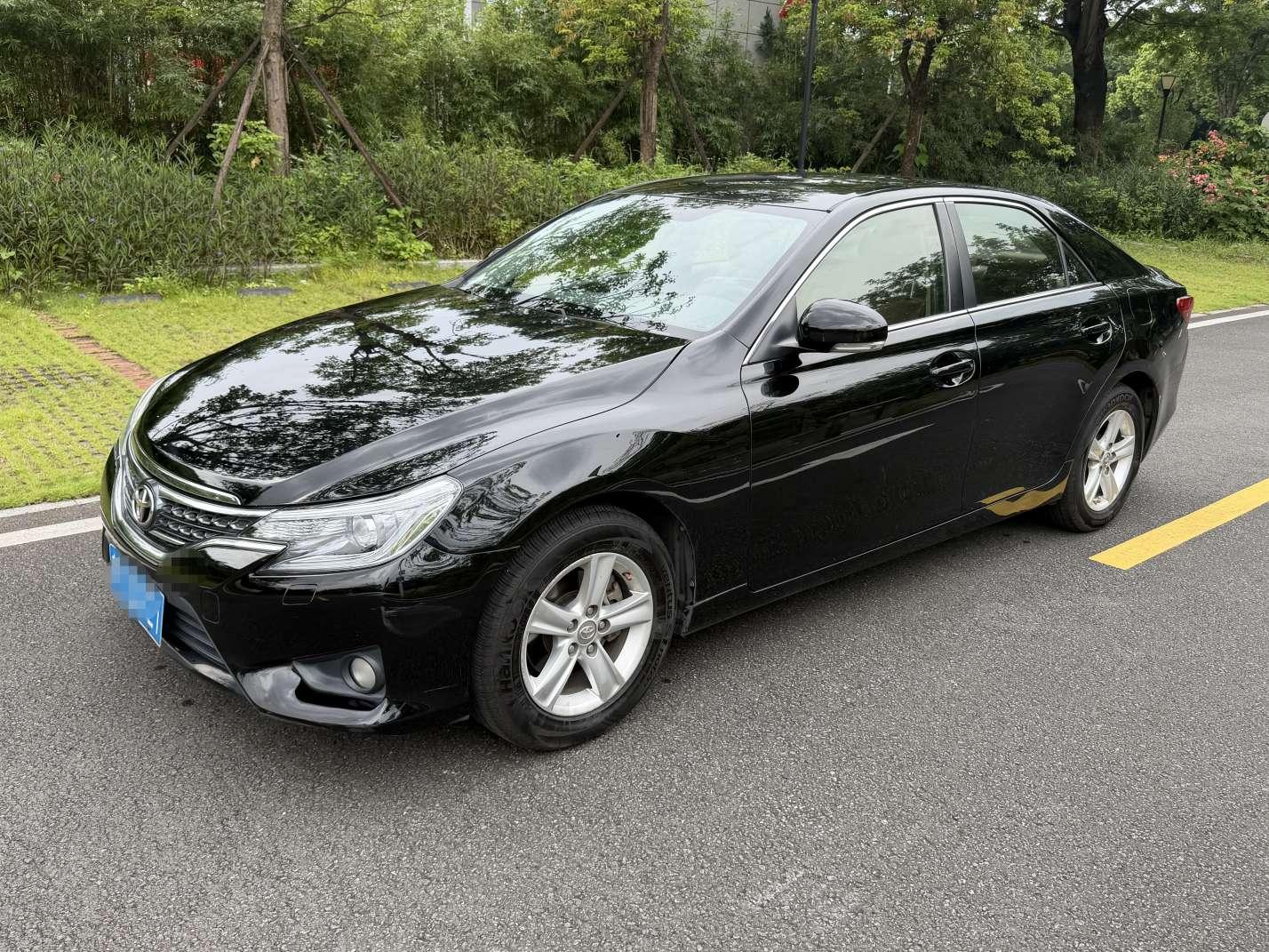 Toyota Reiz