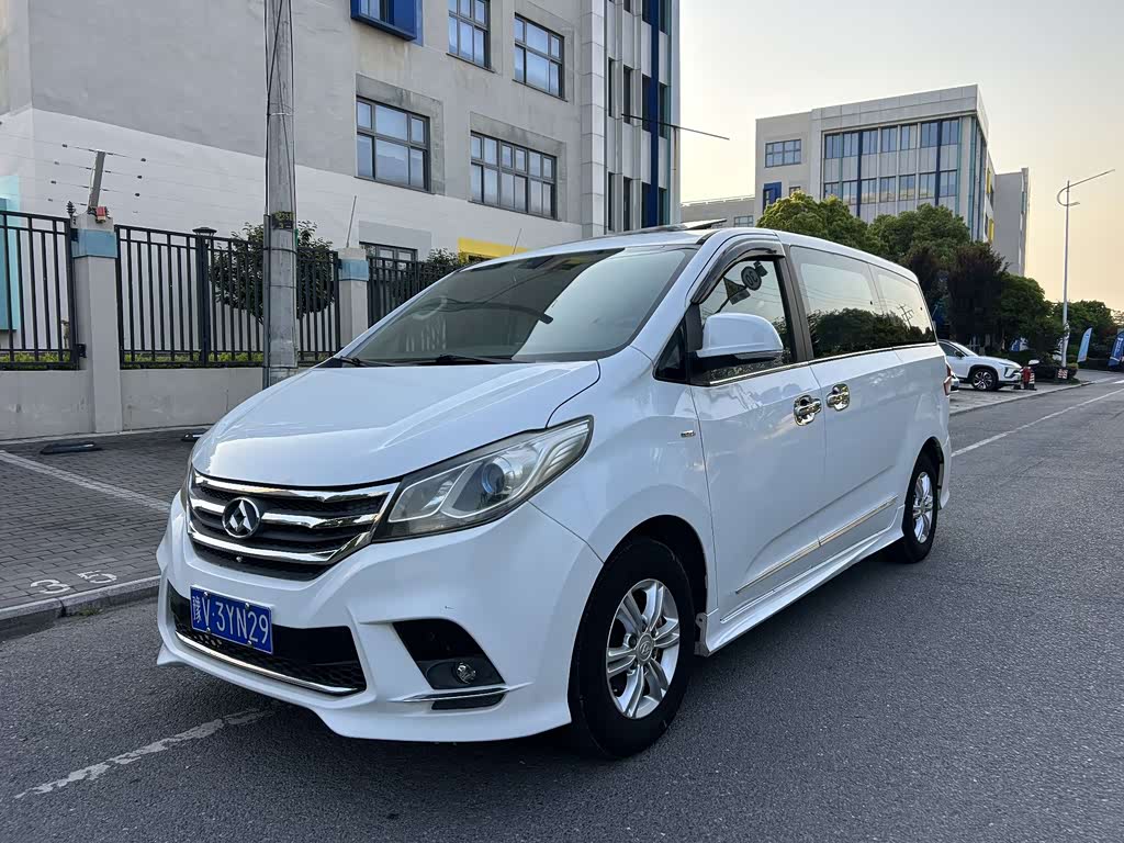 Maxus G10
