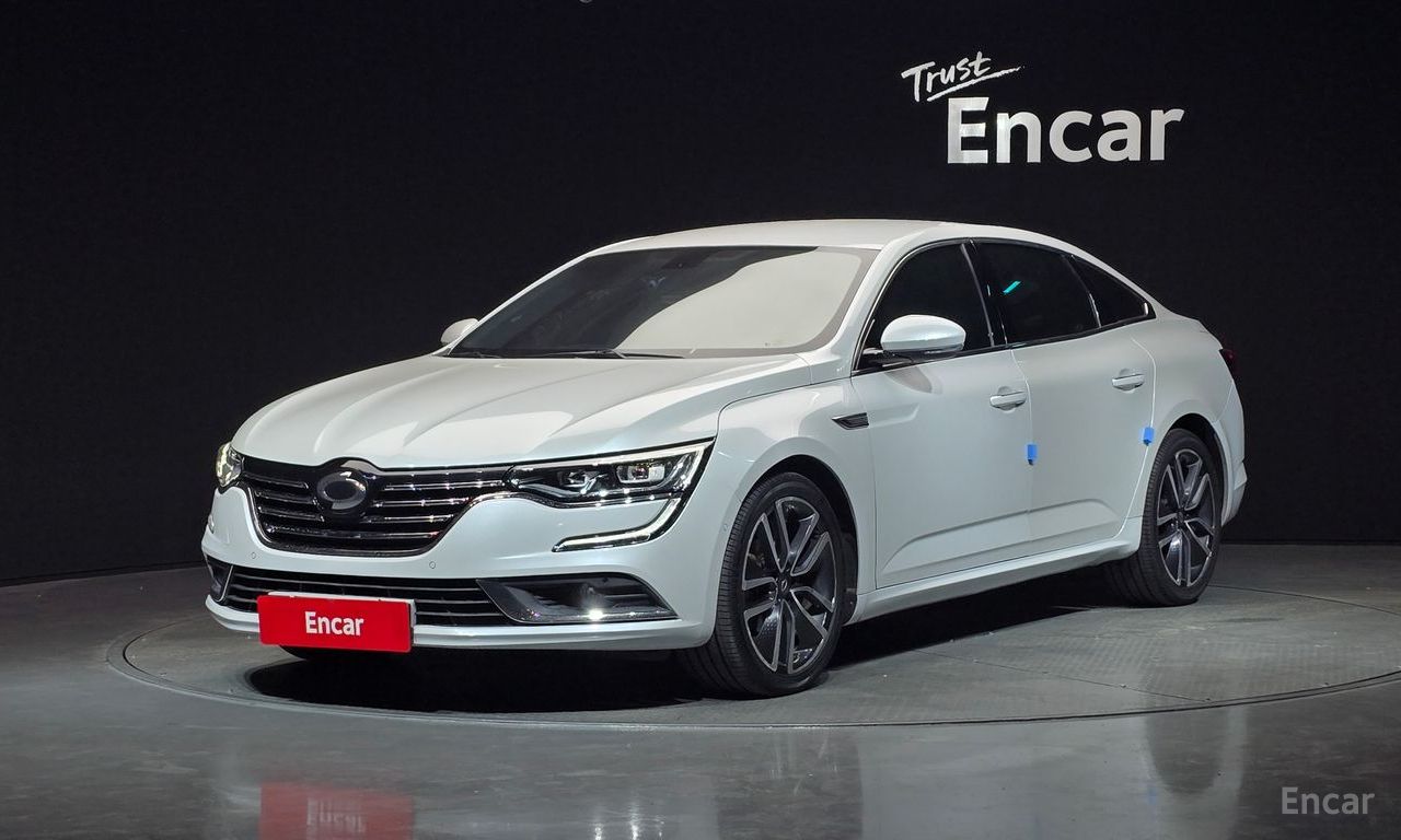 Renault SM6