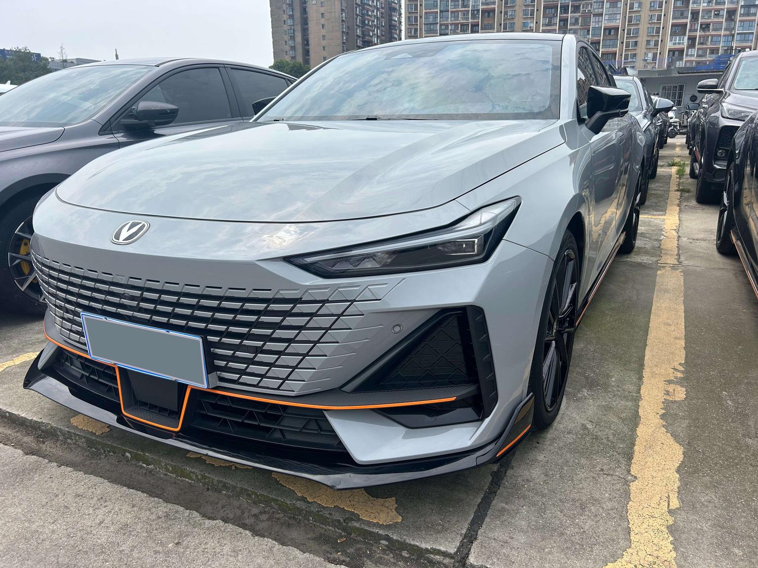 Changan UNI-V