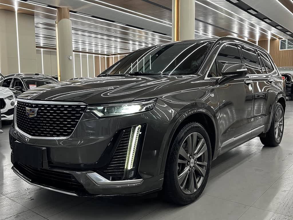Cadillac XT6