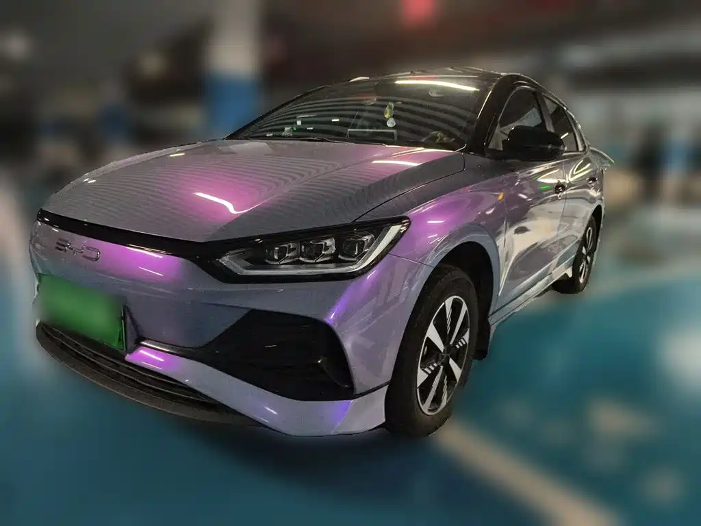 BYD E2