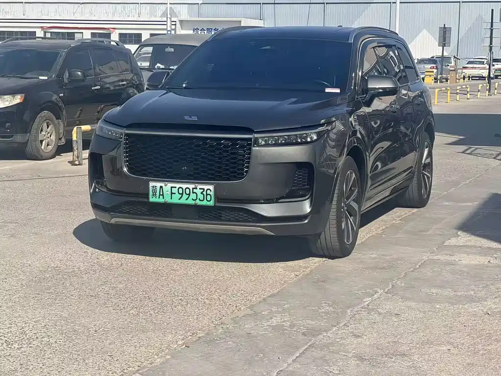 Li Auto ONE