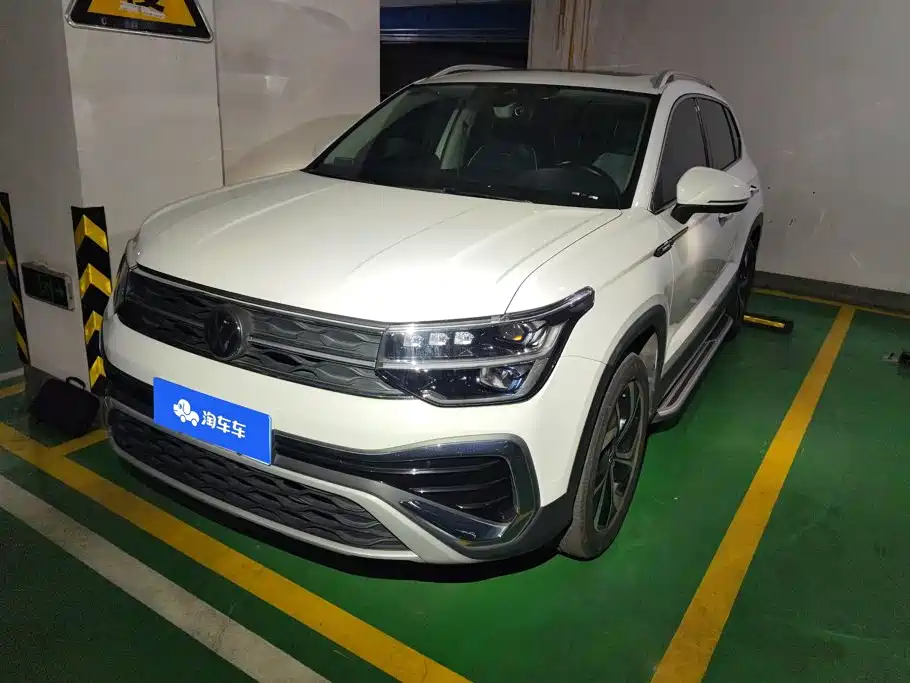 Volkswagen Tharu